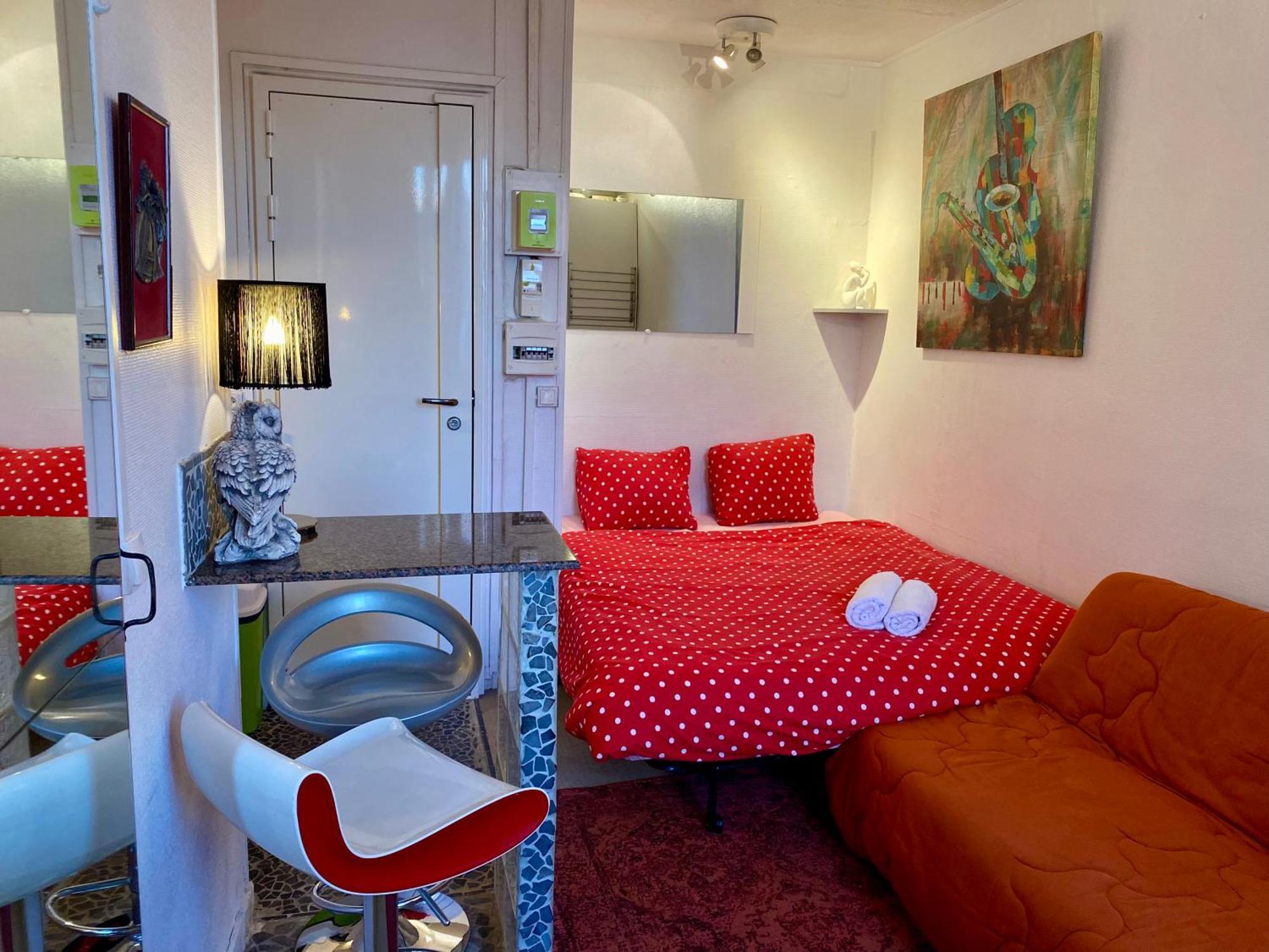 Studio Chic Paris Tour Eiffel Near Eiffel Tower 7Th Floor Luaran gambar