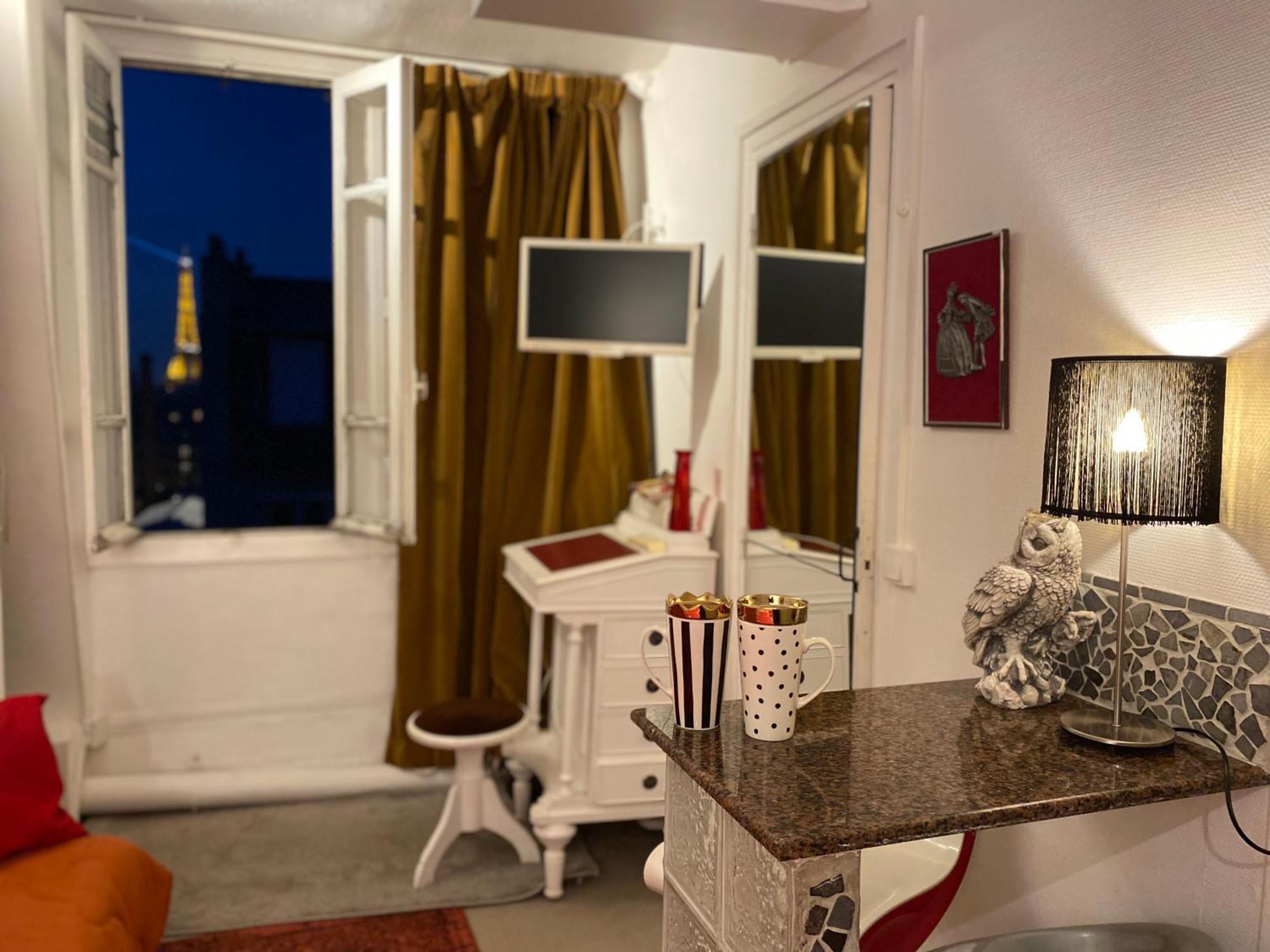 Studio Chic Paris Tour Eiffel Near Eiffel Tower 7Th Floor Luaran gambar